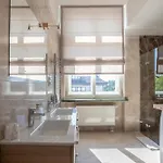 Husova 87 Magnolia アパート *