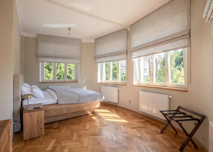 Husova 87 Magnolia Apartament Liberec